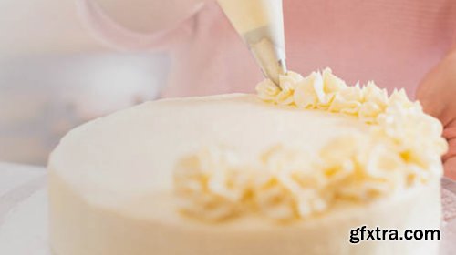 CreativeLive - Cake Decorating: Buttercream Basics
