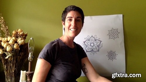 Drawing Mandalas (Easy, Fun, & Creative Art to De-Stress Yourself)