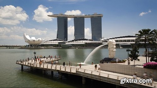The merlion statue with the marina bay sands in the background marina bay