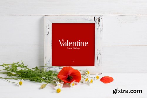 PSD Mock-Up - Valentine Red Poppies With Frame