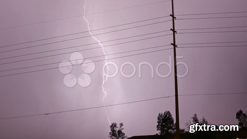 Pond5 - Hd 30P - Super Lightning Storm 2010 Series 4 811588