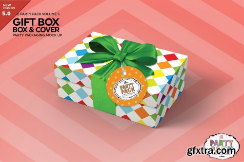 CreativeMarket - Gift Box with Cover Packaging Mockup 3733922