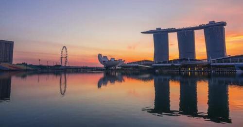 Morning in Marina Bay and Mist