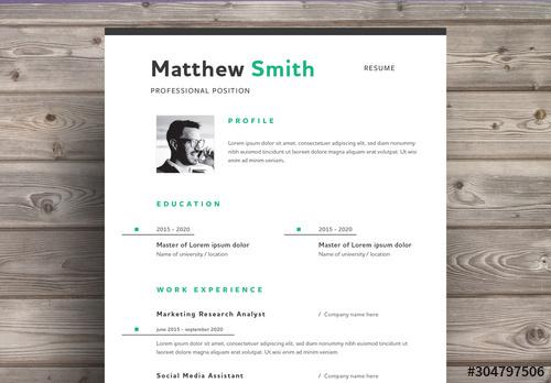 Minimalistic Resume Layout with Green Accents - 304797506