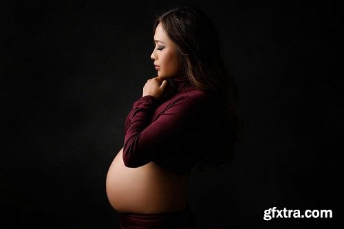 Ana Brandt - Pregnancy Light Edit