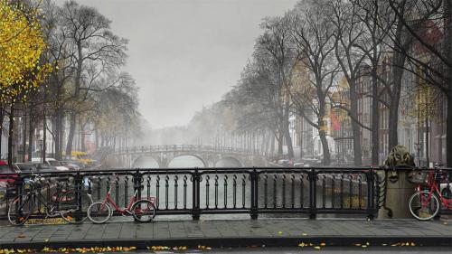Lynda - The Making of Amsterdam Mist: The Natural Elements