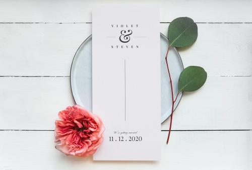 Floral wedding card mockup on a plate - 1212357