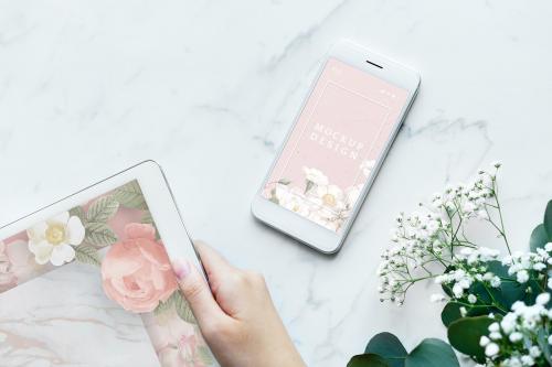 Flower wallpaper on a phone mockup - 846185