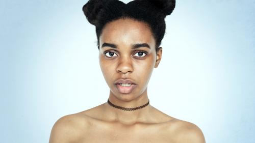 Portrait of a young African girl - 894577