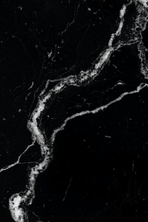 Black smooth marble texture with white streaks - 2036908