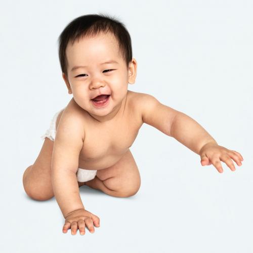 Little baby crawling on the floor - 546224