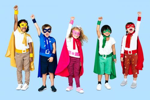 Cheerful kids wearing superhero costumes - 504205