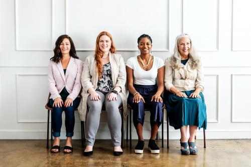 Empowering gorgeous businesswomen sitting together - 1224183