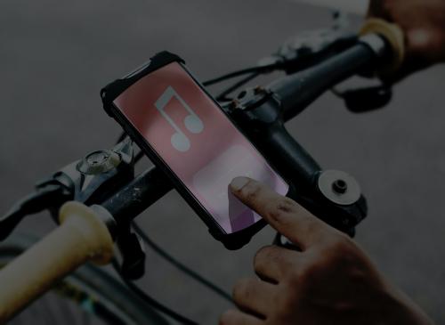 Music application device on a bike handle grips - 441888