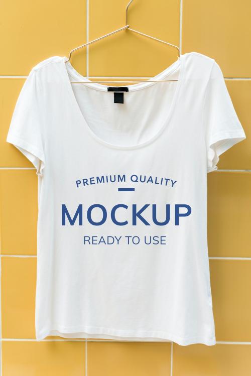Mockup design space on a tshirt - 295986