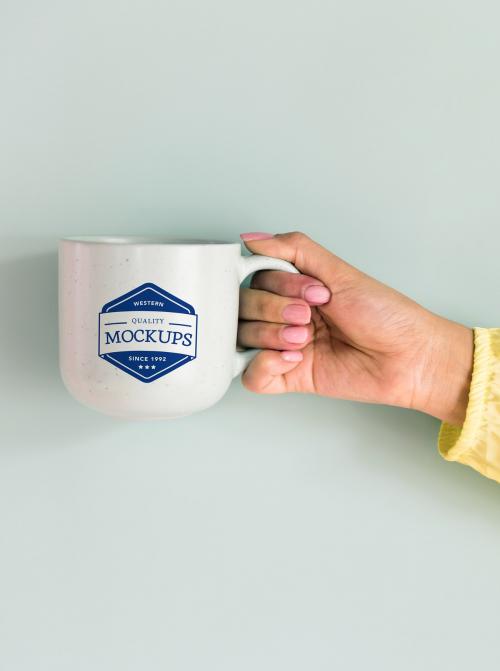 Mockup design space on ceramics cup - 296035