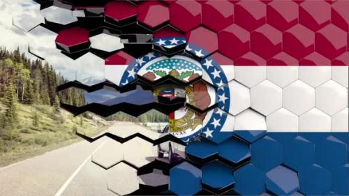 Videohive - Missouri Flag Hexagon Transition - 4K Resolution - 32774287