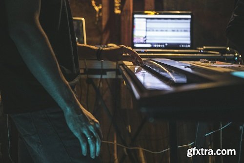Skillshare Making Creative Keyboard Sounds for Your Music