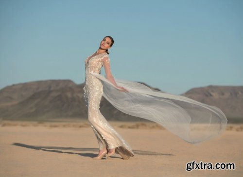 Jerry Ghionis Photography - Fashion Shoots - Alexa Dry Lake Bed Part 2