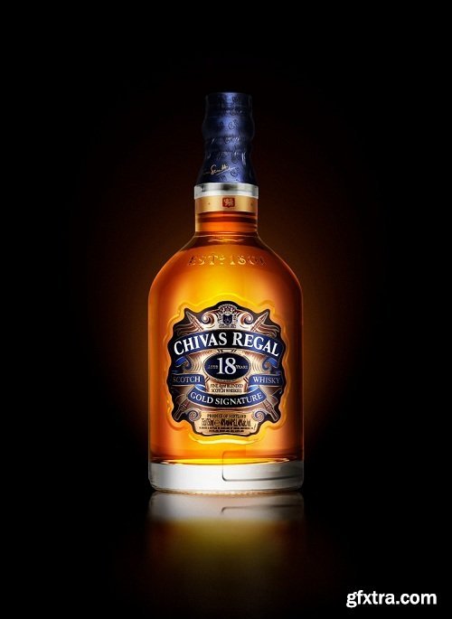 Photigy - Retouching of a Whisky Bottle: From Plain to Dramatic look